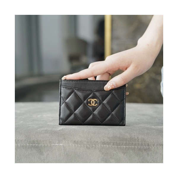 샤넬 클래식 카드지갑 램스킨 금장 AP0213