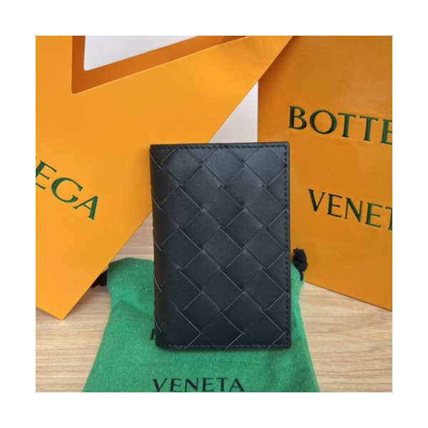 보테가베네타 카드지갑 블랙 내부 그린 592619