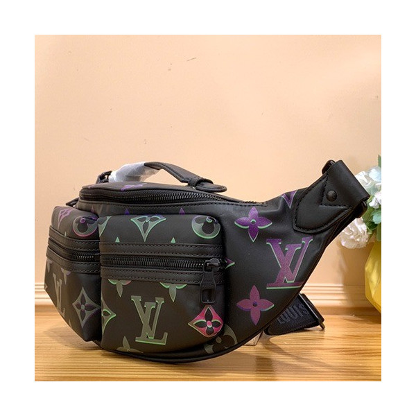 루이비통 코멧 벨트 백 M22494