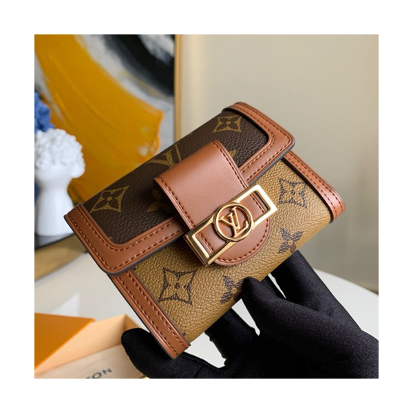 Louis Vuitton 루이비통 도핀 지갑 M68725