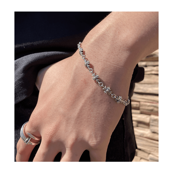 크롬하츠 타이니 크로스 팔찌 QB팩토리