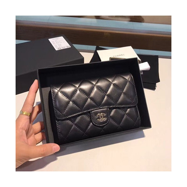 [CHANEL]샤넬 클래식 플랩 중지갑 A84341-2 램스킨 금장
