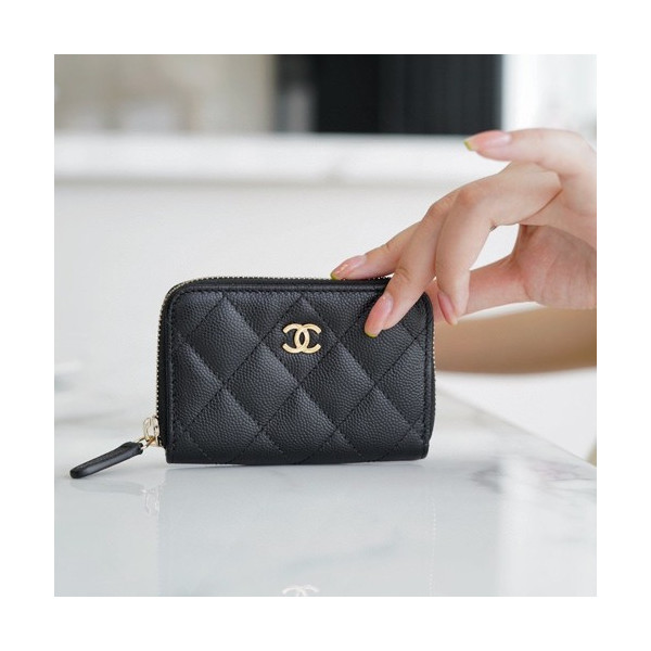 샤넬 클래식 지퍼 동전 지갑 캐비어 금장 AP0216