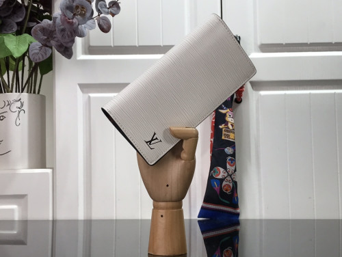 루이비통 지갑 M80788