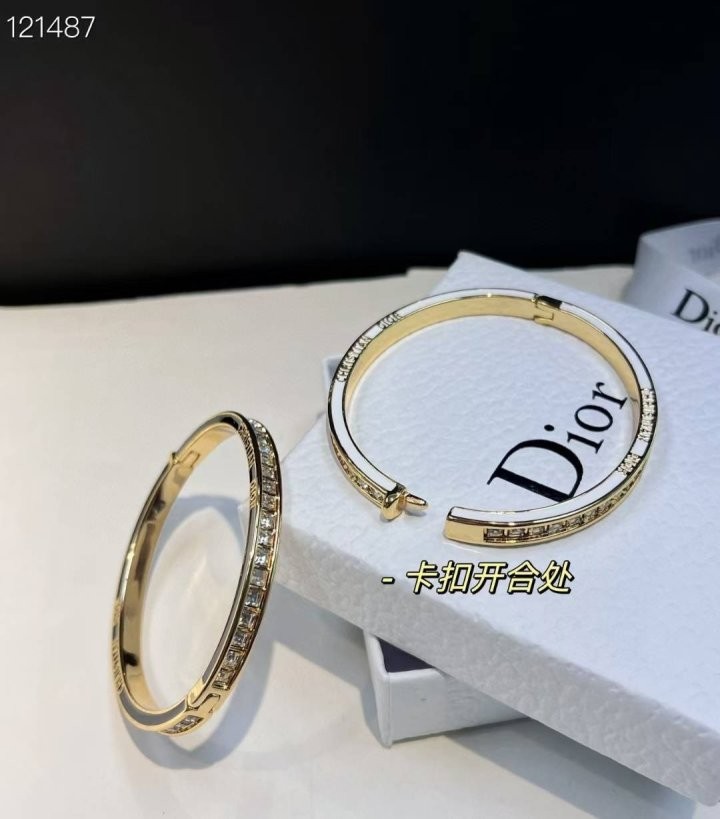 87947629a1c9a3a9129025b8a9962d42_1754049677_7137.jpg 87947629a1c9a3a9129025b8a9962d42_1754049677_7137.jpg