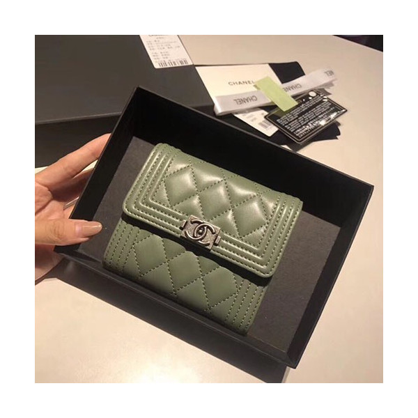 샤넬지갑 양가죽 은장 11CM AS87555
