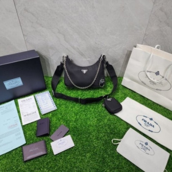 프라다 여성 리에디션 2005 리나일론 백 블랙팩토리