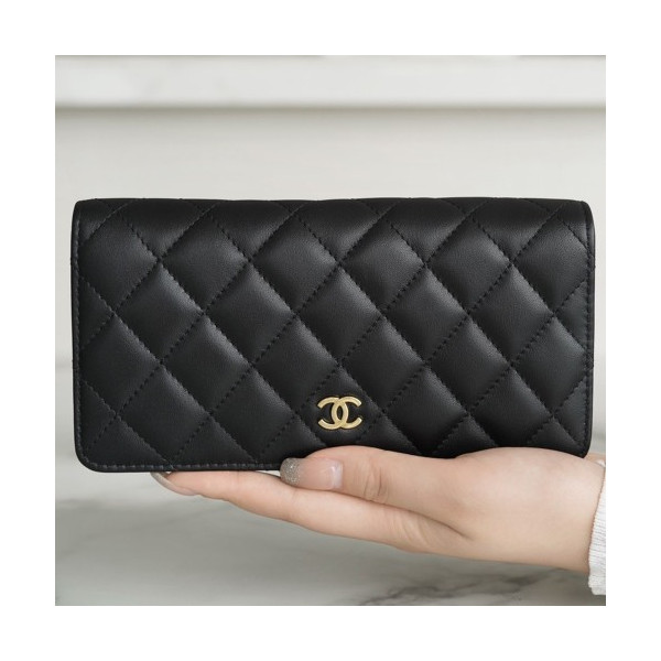 샤넬 플랩 장지갑 램스킨 금장 A31509