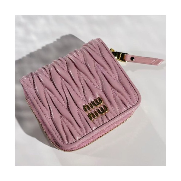 미우미우 마테라쎄 나파 가죽 동전 지갑