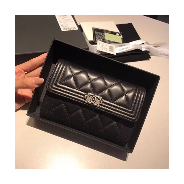 샤넬지갑 양가죽 은장 15CM AS87099