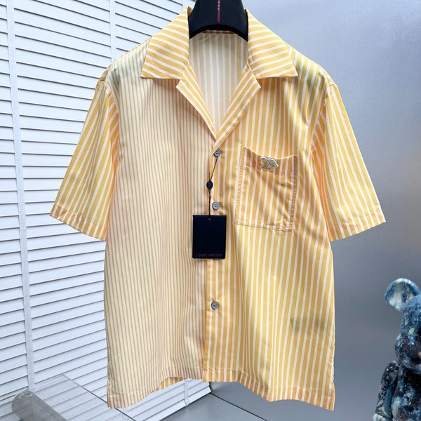 [ LV ] 스트라이프 반팔 셔츠