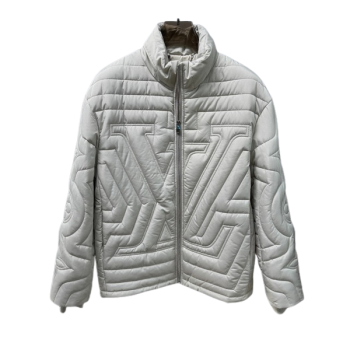 [ LV ] 퀼팅 패딩 자켓