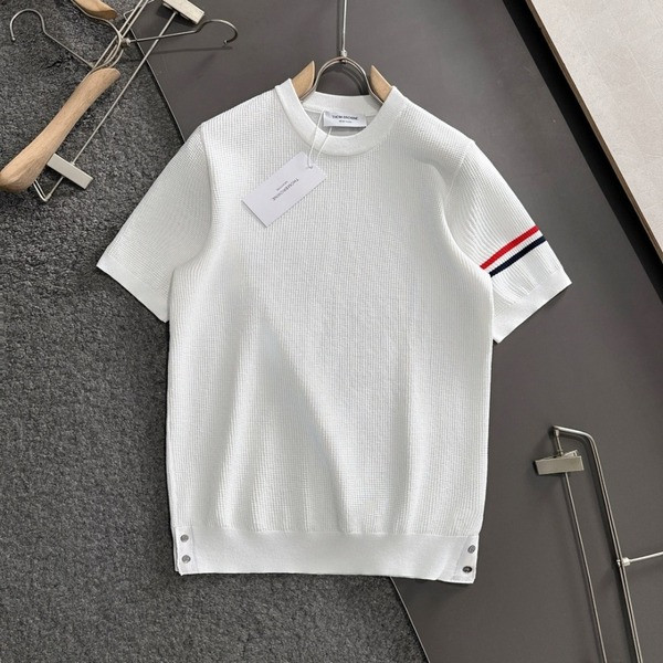 [ Thom Browne ] 톰브라운 라운드 반팔 니트