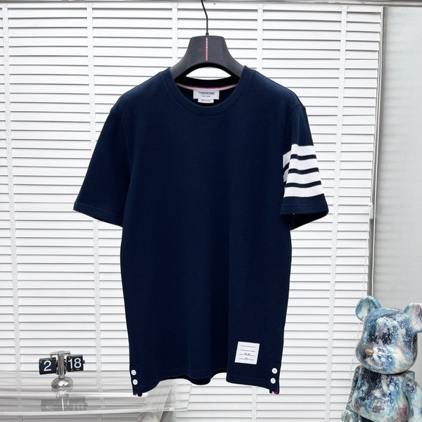 [ Thom Browne ] 톰브라운 라운드 반팔티