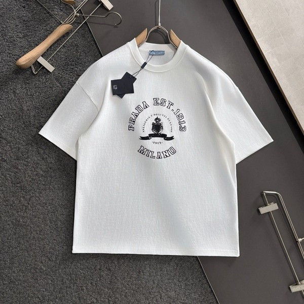 [ Prada ] 프라다 라운드 반팔티