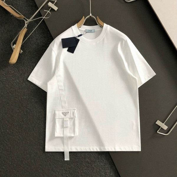 [ Prada ] 프라다 라운드 반팔티