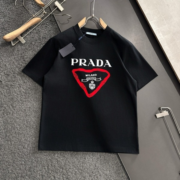 [ Prada ] 프라다 라운드 반팔티