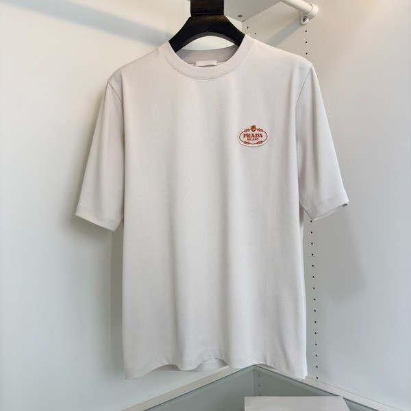 [ 프라다 ] 25ss 여름 캐비닛 반팔