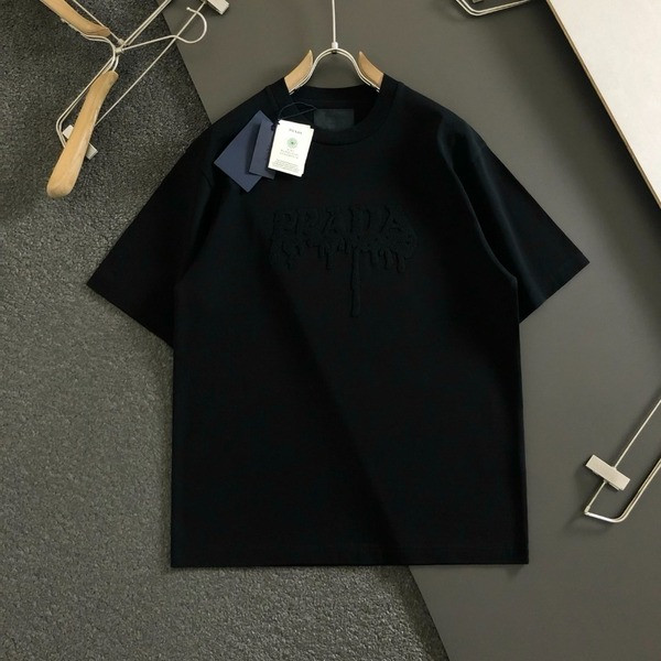 [ Prada ] 프라다 라운드 반팔티