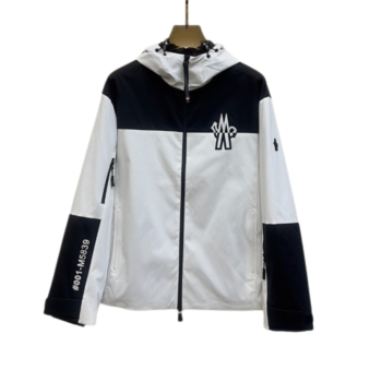 [ Moncler ] 몽클레르 후드 집업 자켓