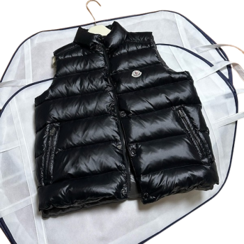 [ Moncler ] 몽클레르 패딩 베스트