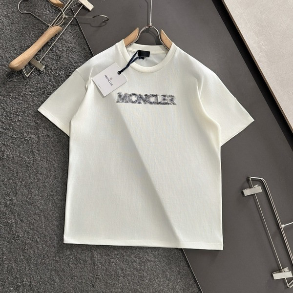 [ Moncler ] 몽클레르 라운드 반팔티