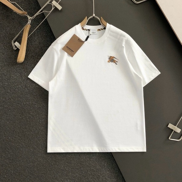 [ Burberry ] 버버리 라운드 티셔츠