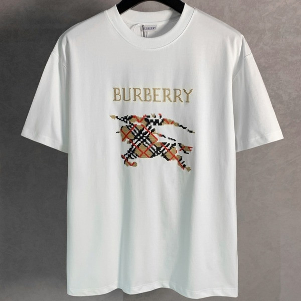[ Burberry ] 버버리 라운드 티셔츠