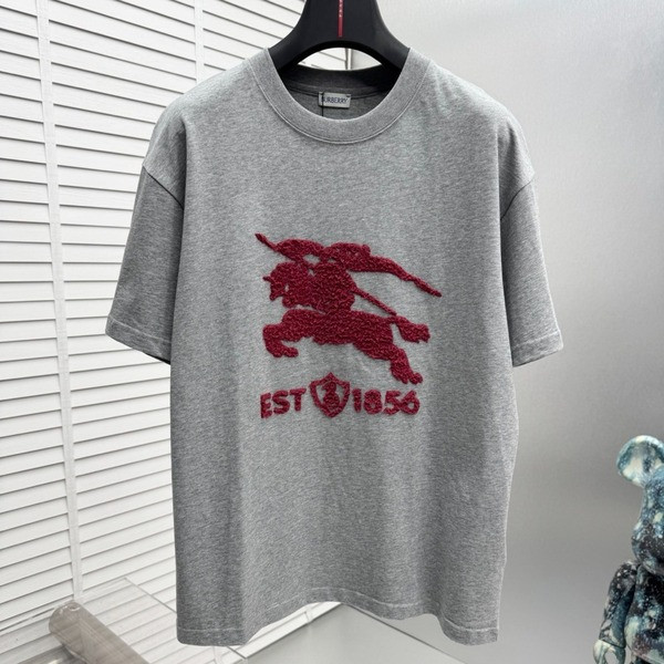 [ Burberry ] 버버리 라운드 반팔티