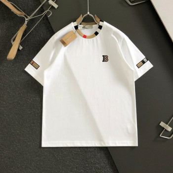 [ Burberry ] 버버리 라운드 반팔티