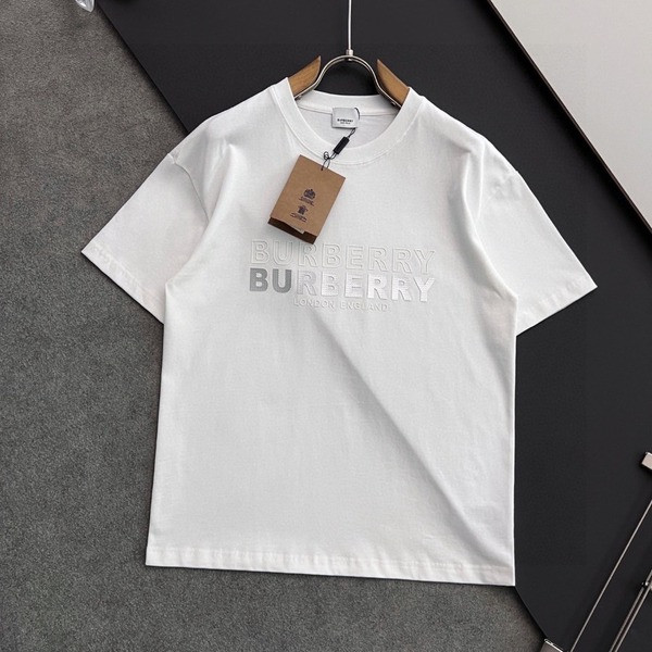 [ Burberry ] 버버리 라운드 반팔티