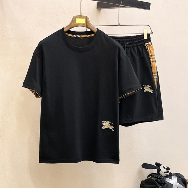 [ Burberry ] 버버리 트레이닝 세트