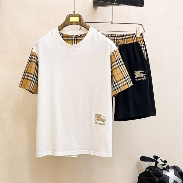 [ Burberry ] 버버리 트레이닝 세트