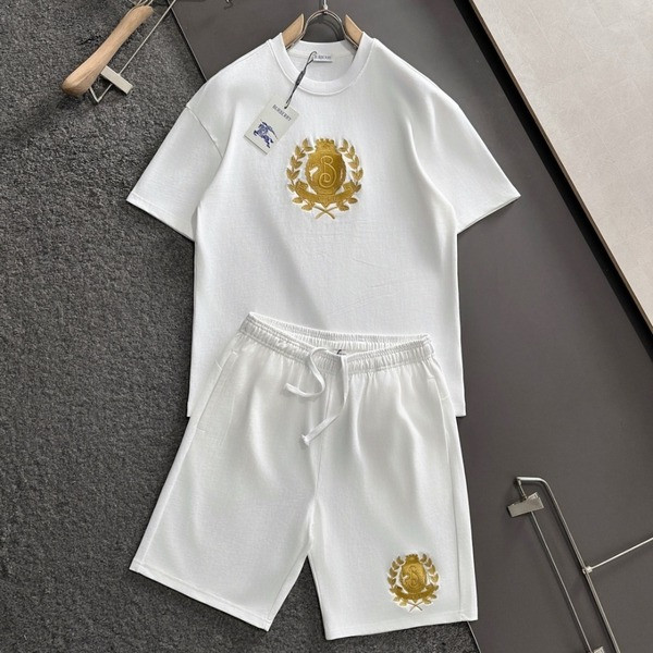 [ Burberry ] 버버리 트레이닝 세트