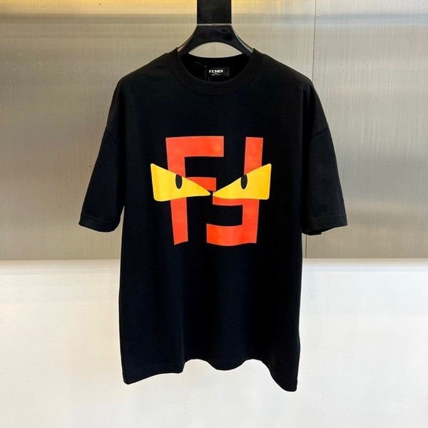 [ Fendi ] 펜디 라운드 반팔티