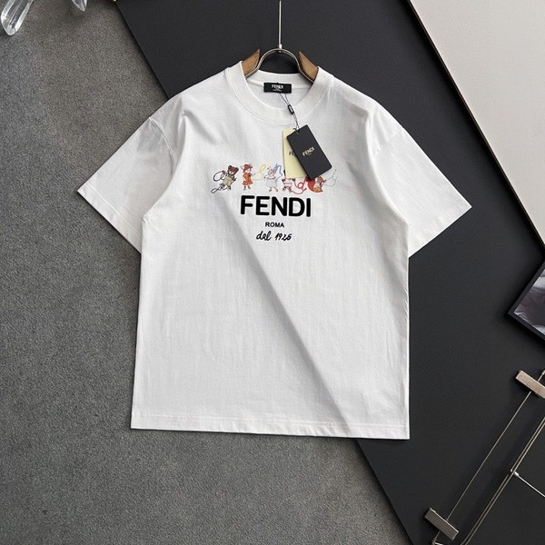 [ Fendi ] 펜디 라운드 반팔티