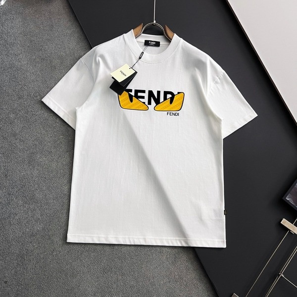 [ Fendi ] 펜디 라운드 반팔티