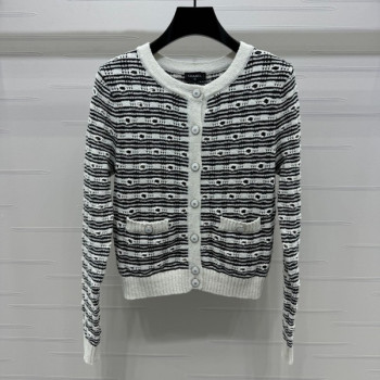 [ 샤넬 ] 25ss 스트라이프 라운드 가디건