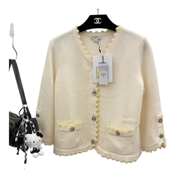 [ 샤넬 ] 25ss 쇼트 니트 카디건