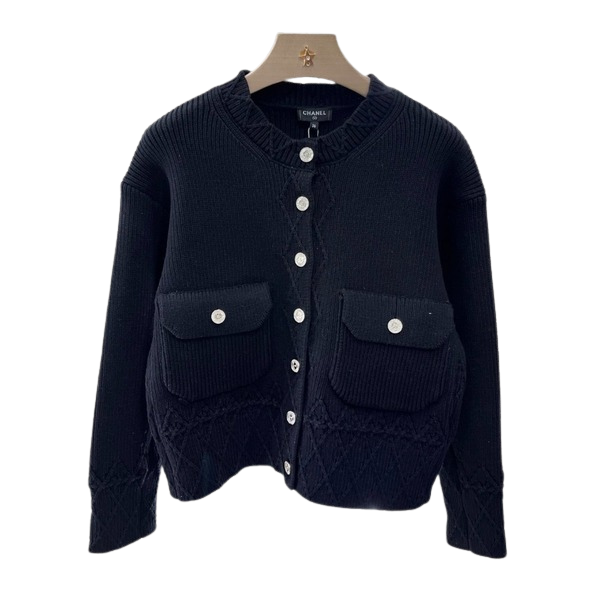 [ 샤넬 ] 25ss 퀼팅 포켓 니트 가디건