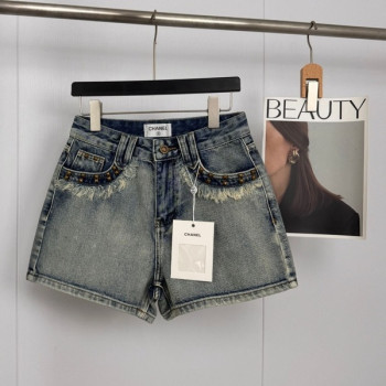 [ 샤넬 ] 25ss 포켓 데님 핫팬츠