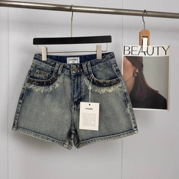 [ 샤넬 ] 25ss 포켓 데님 핫팬츠
