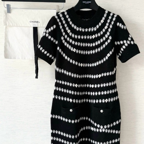 [ Chanel ] 샤넬 도트 니트 원피스