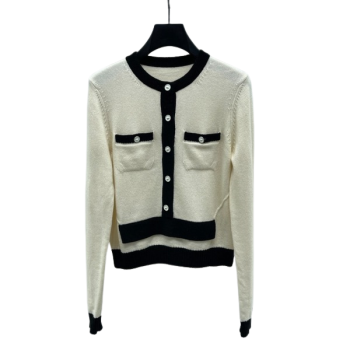 [ Chanel ] 샤넬 배색 니트 가디건
