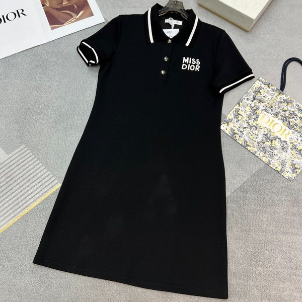 [ Dior ] 디올 카라 자수 원피스