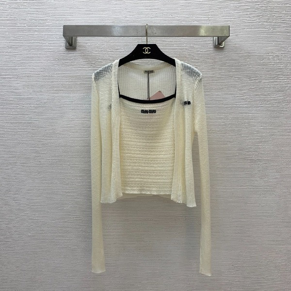 [ Miu Miu ] 미우미우 나시 가디건 세트