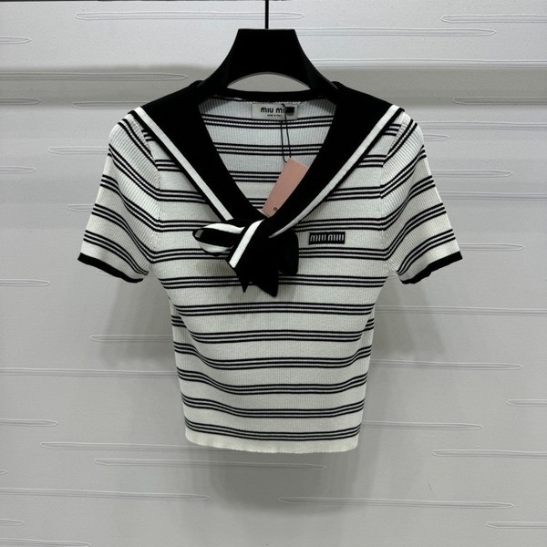 [ 미우미우 ] 25ss 스트라이프 니트