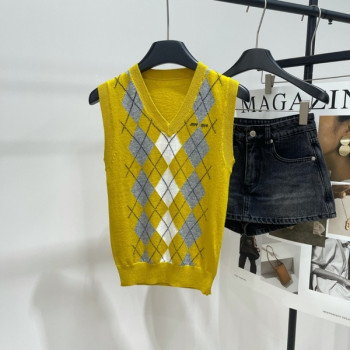 [ Miu Miu ] 미우미우 퀼팅 울 니트 베스트