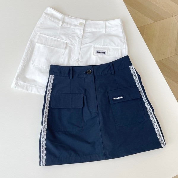 [ 미우미우 ] 25ss 카고 스커트