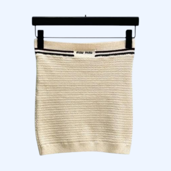 [ Miu Miu ] 미우미우 자수 니트 스커트